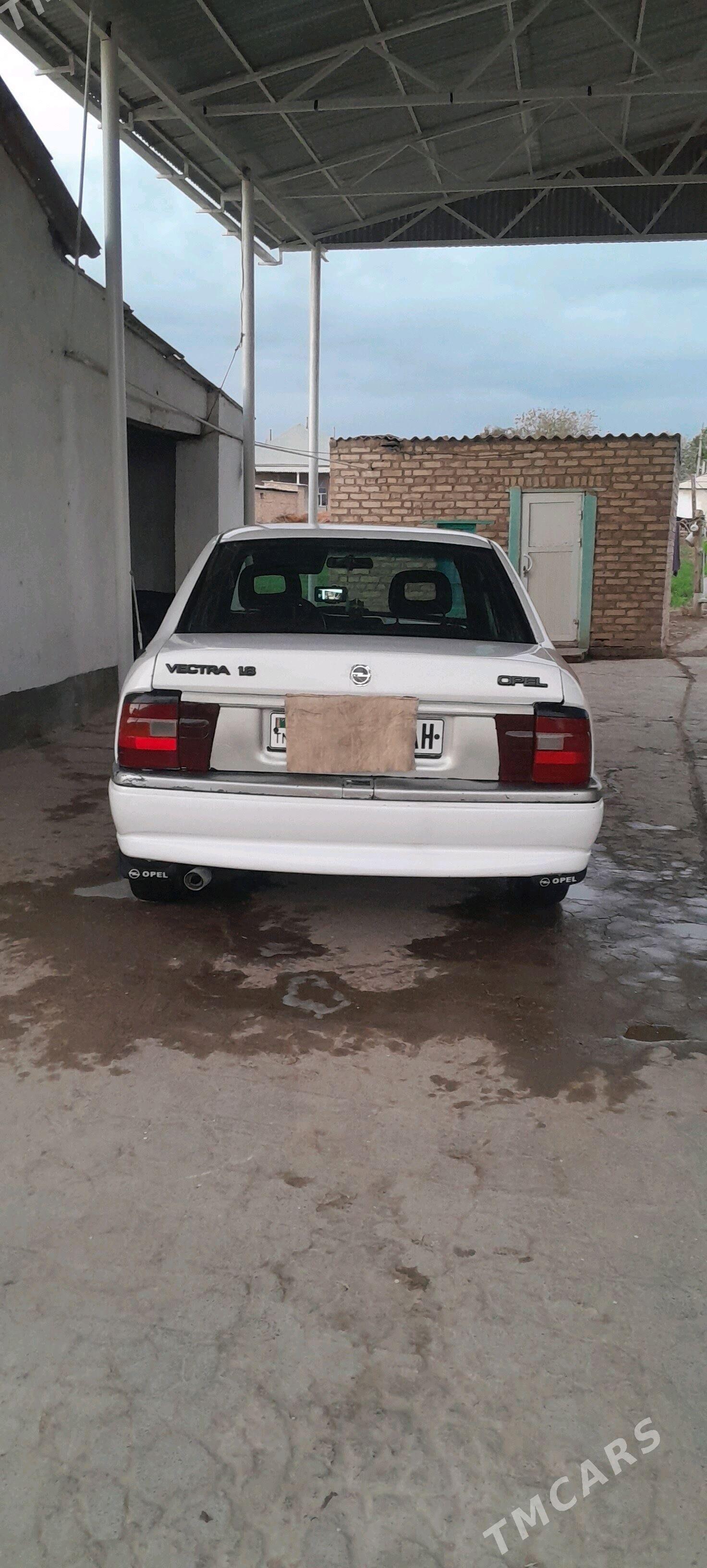 Opel Vectra 1990 - 28 000 TMT - Бабадайхан - img 3