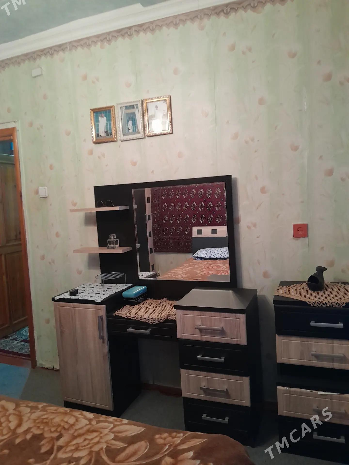 Квартира. Кирпичный дом. - Дашогуз - img 4