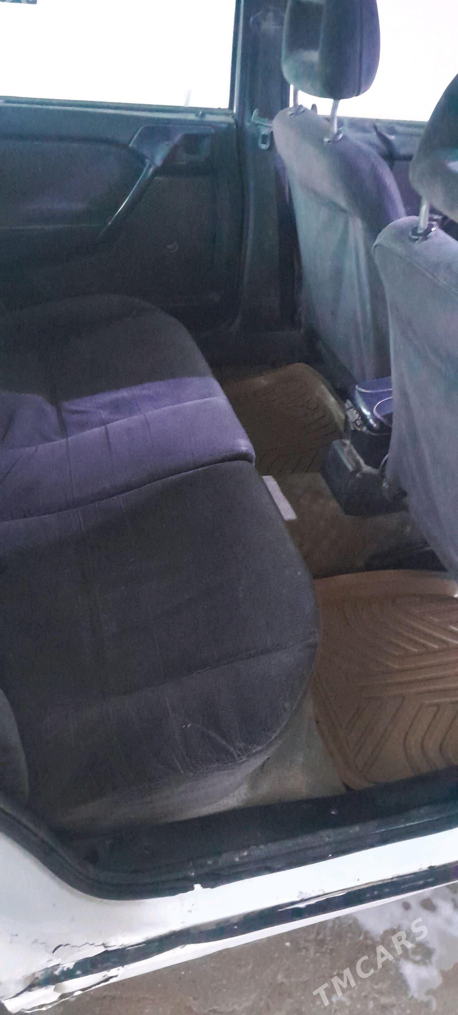 Opel Vectra 1990 - 28 000 TMT - Бабадайхан - img 4