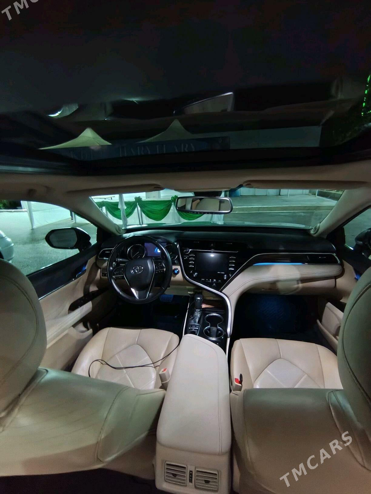 Toyota Camry 2018 - 425 000 TMT - Aşgabat - img 3