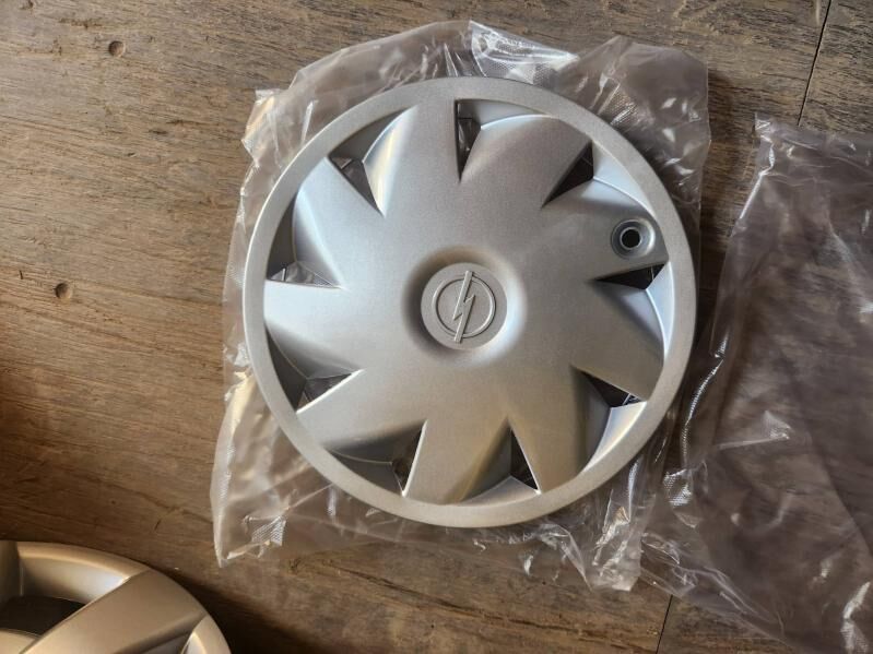 14 opel toyota 200 TMT - Mary - img 3