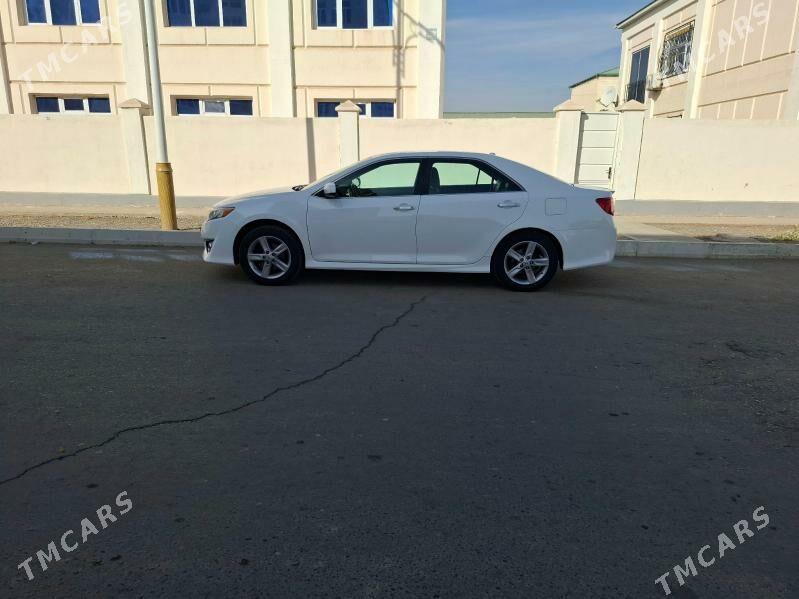 Toyota Camry 2013 - 240 000 TMT - Türkmenabat - img 2