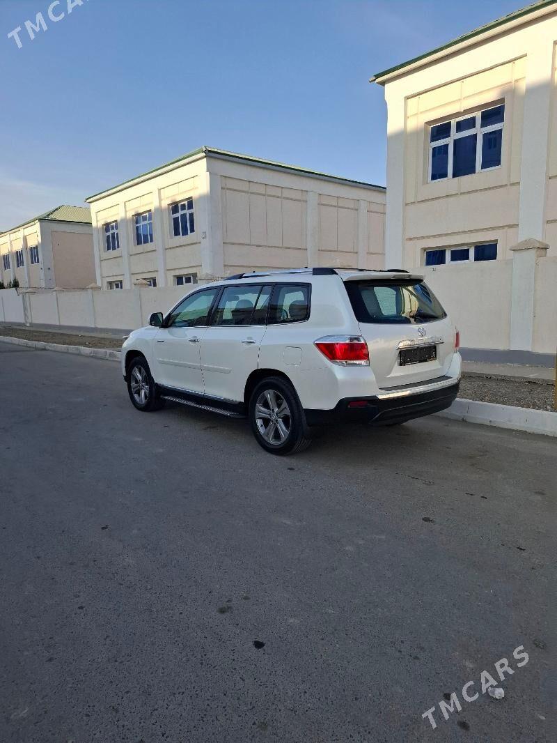 Toyota Highlander 2012 - 410 000 TMT - Türkmenabat - img 3