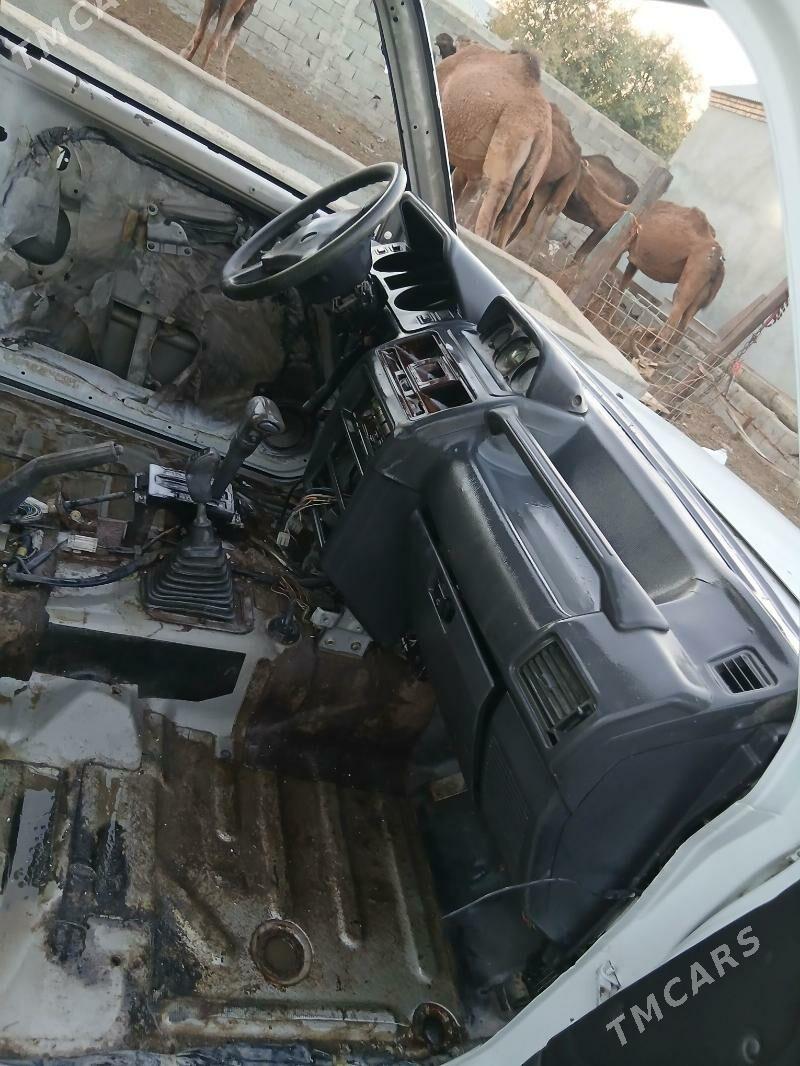 Mitsubishi Pajero 1998 - 20 000 TMT - Гёкдепе - img 3