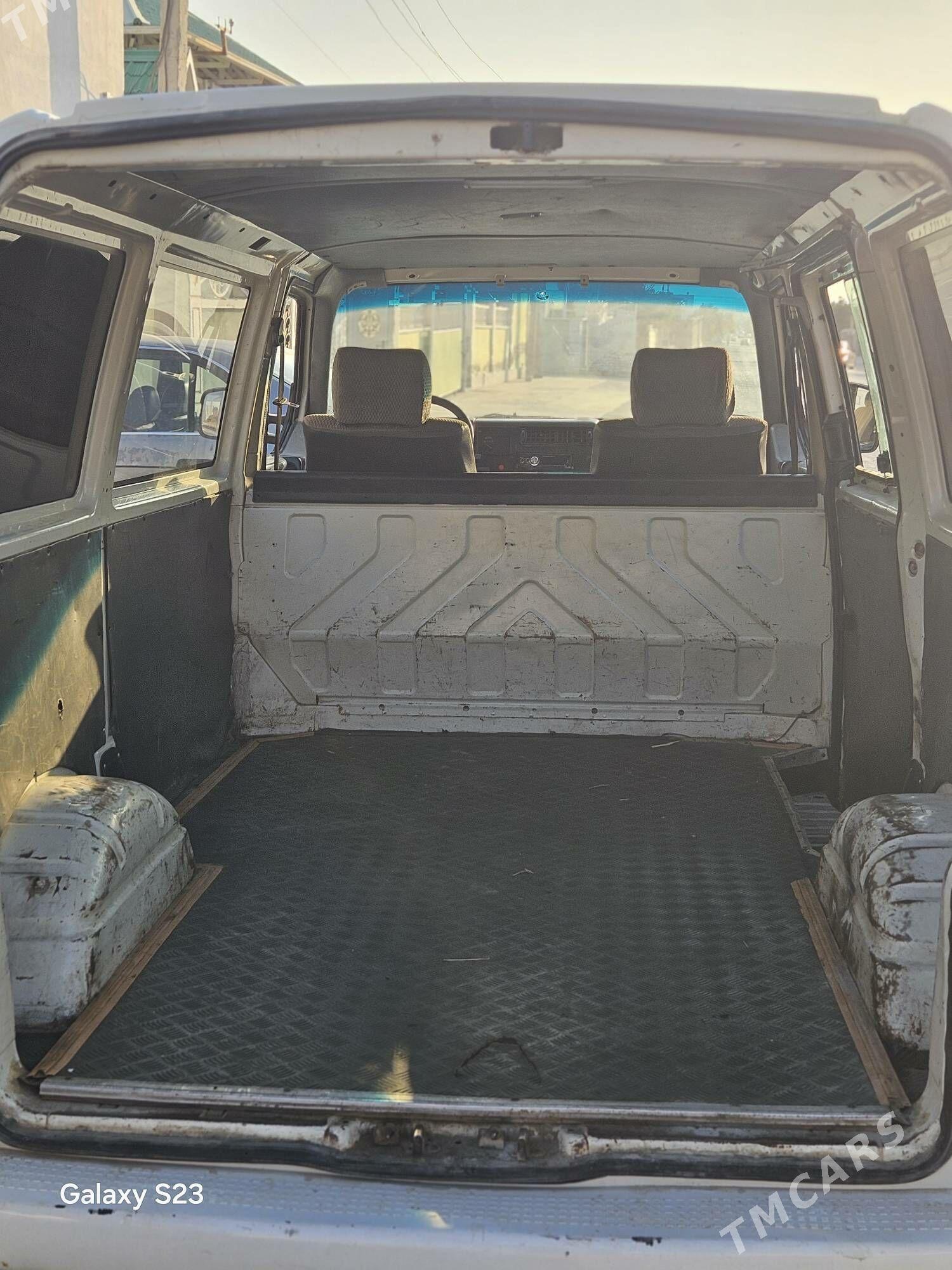 Volkswagen Transporter 1994 - 40 000 TMT - Балканабат - img 5