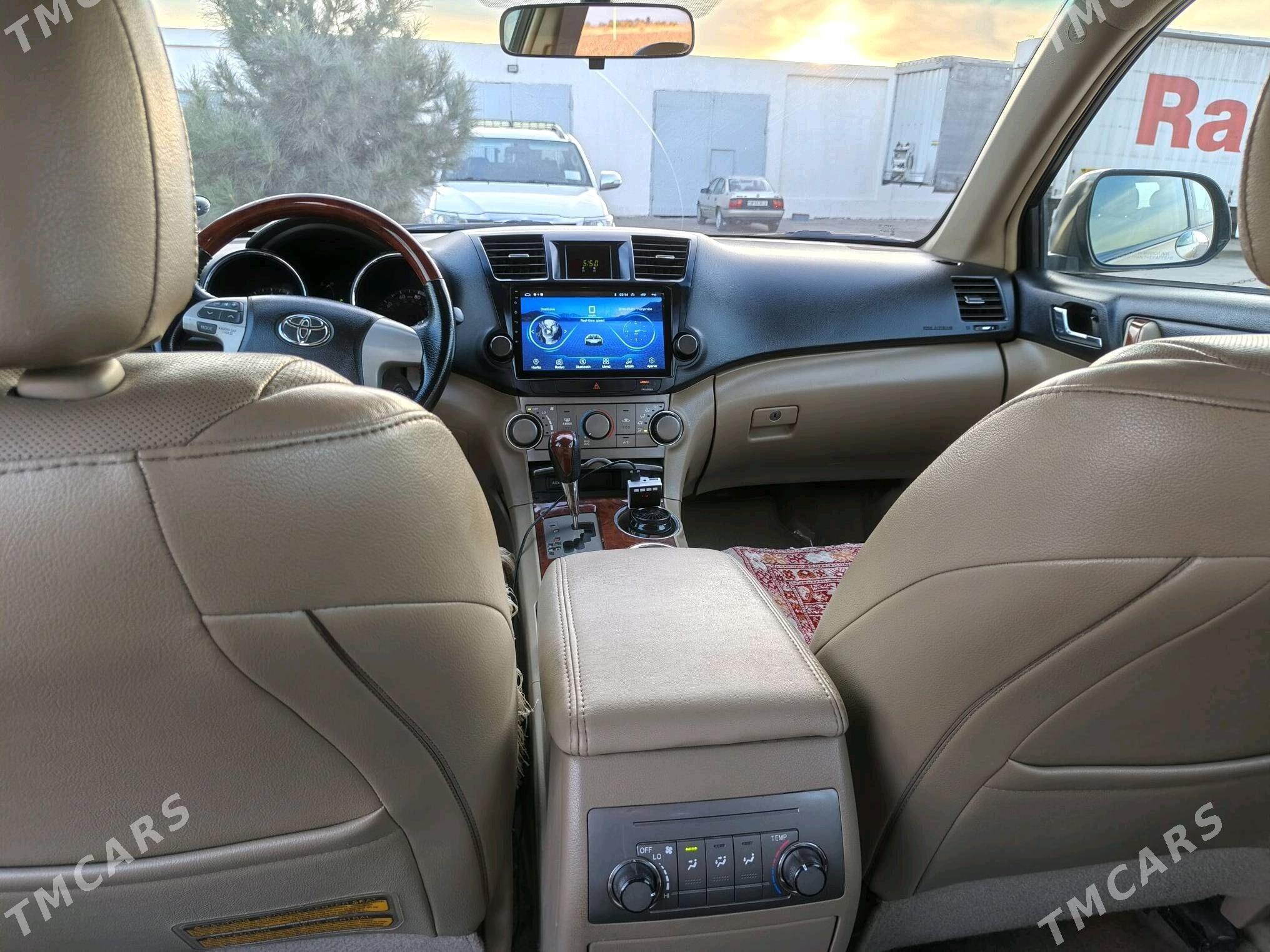 Toyota Highlander 2009 - 300 000 TMT - Çärjew - img 6