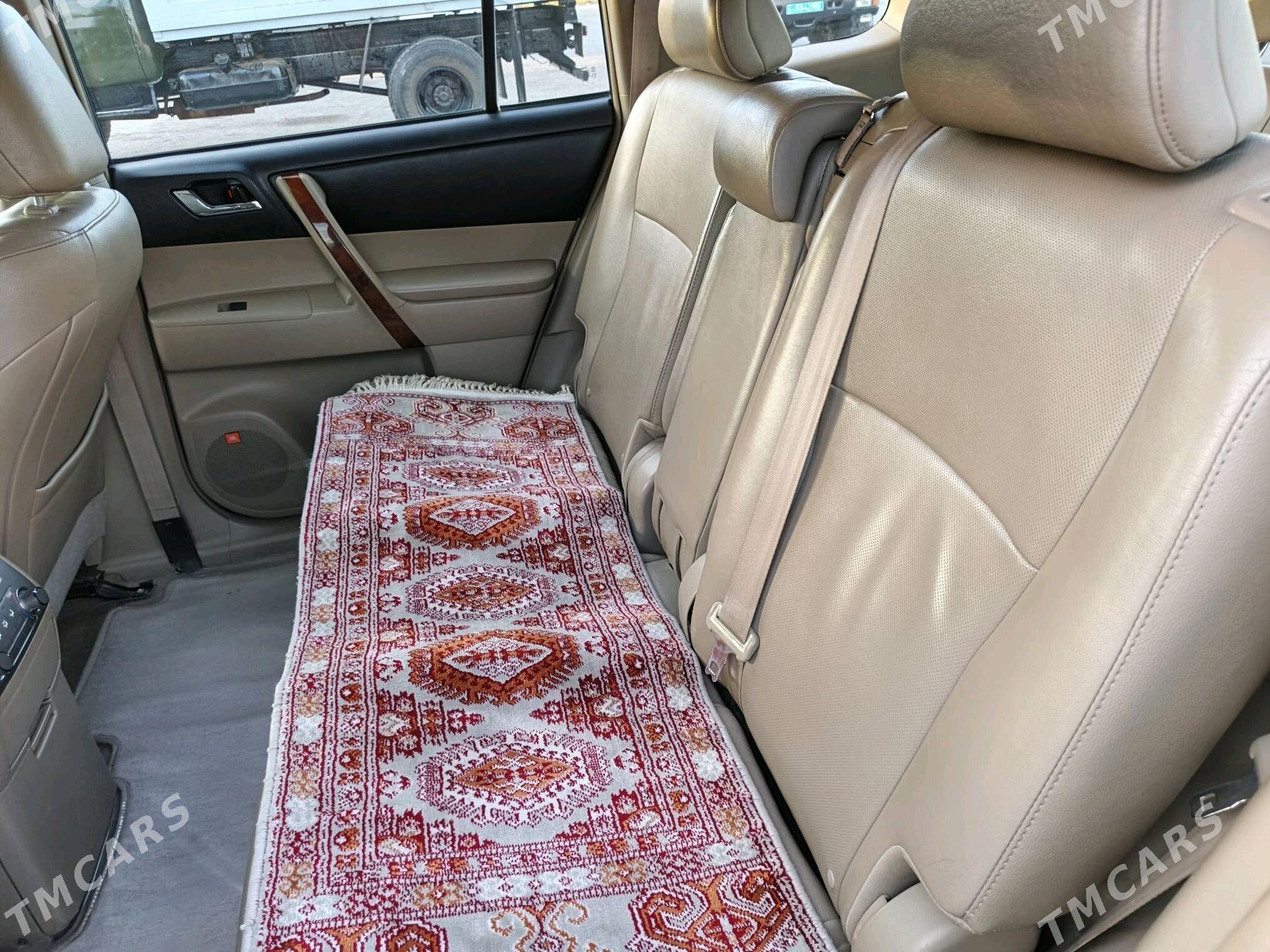 Toyota Highlander 2009 - 300 000 TMT - Çärjew - img 5