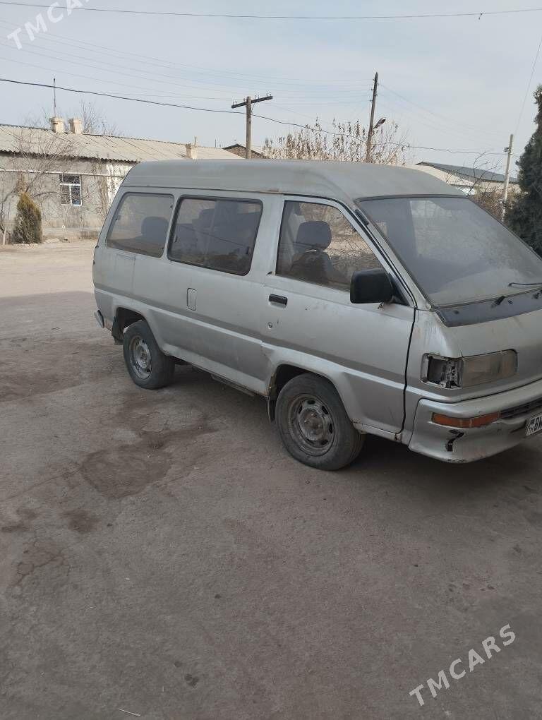 Toyota Town Ace 1991 - 15 000 TMT - Gubadag - img 2