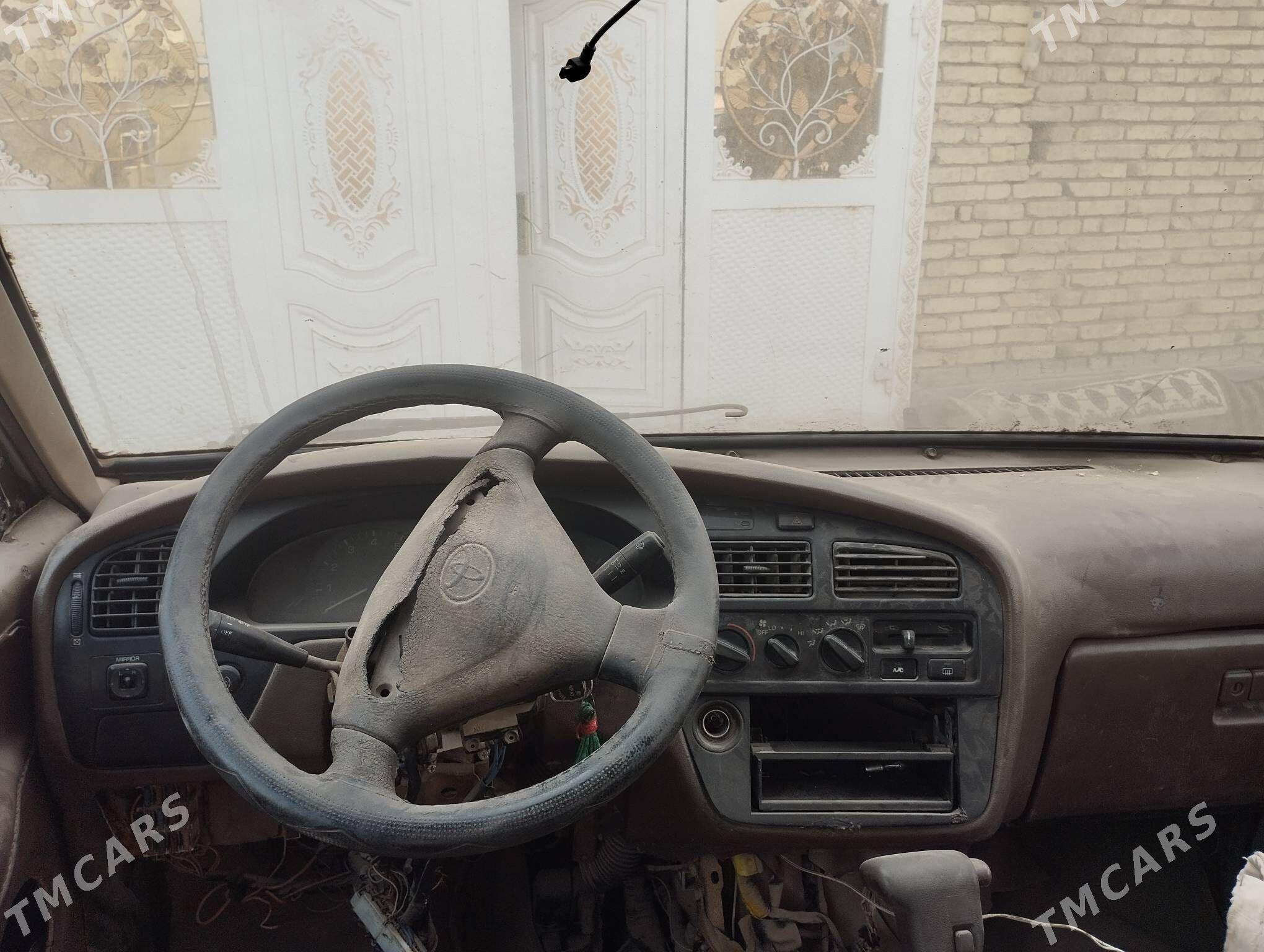 Toyota Town Ace 1991 - 15 000 TMT - Gubadag - img 5