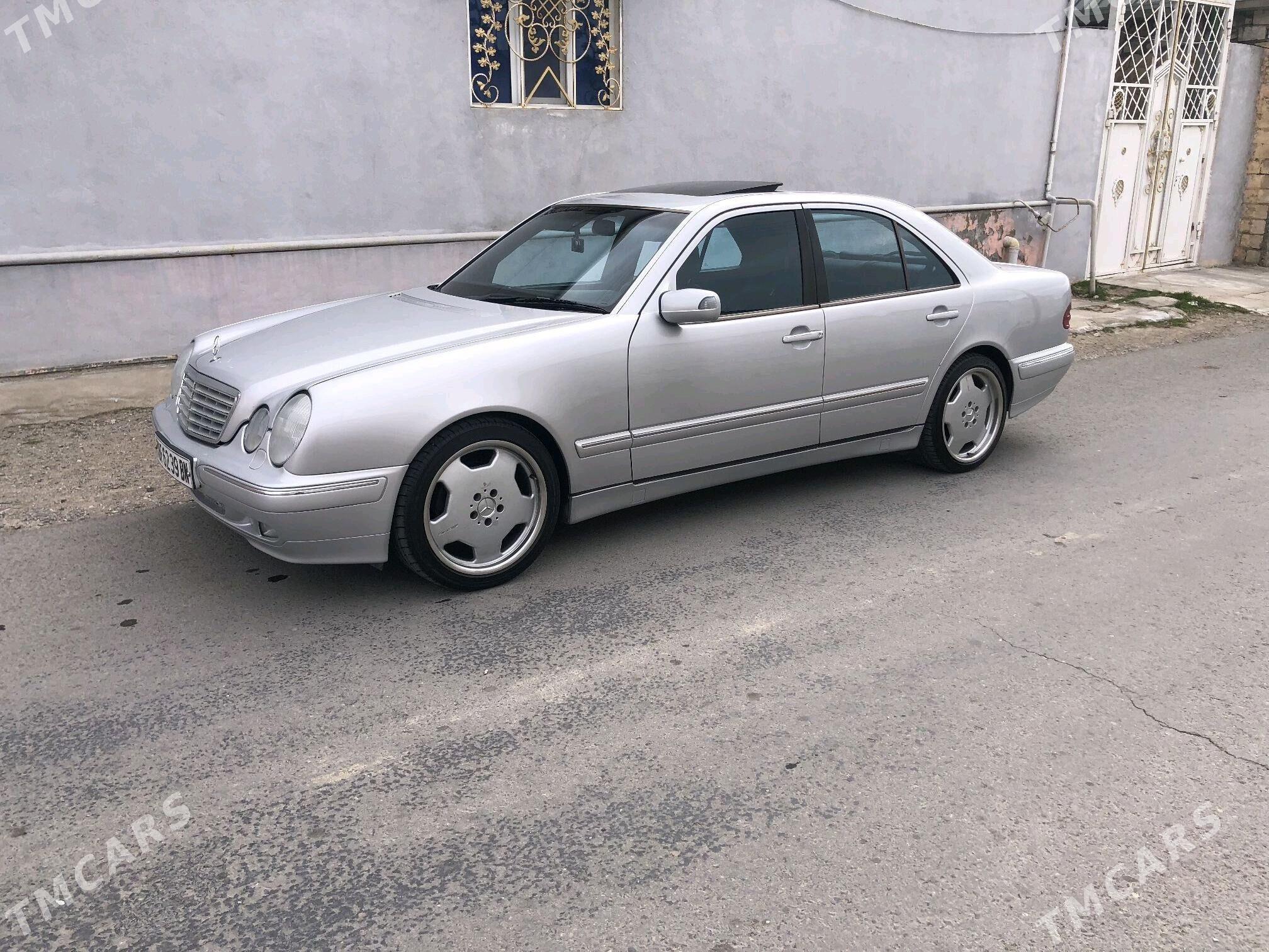 Mercedes-Benz E320 2002 - 165 000 TMT - Türkmenbaşy - img 4
