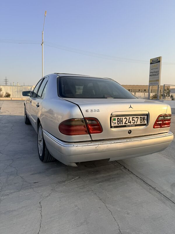 Mercedes-Benz E320 1996 - 45 000 TMT - Balkanabat - img 3