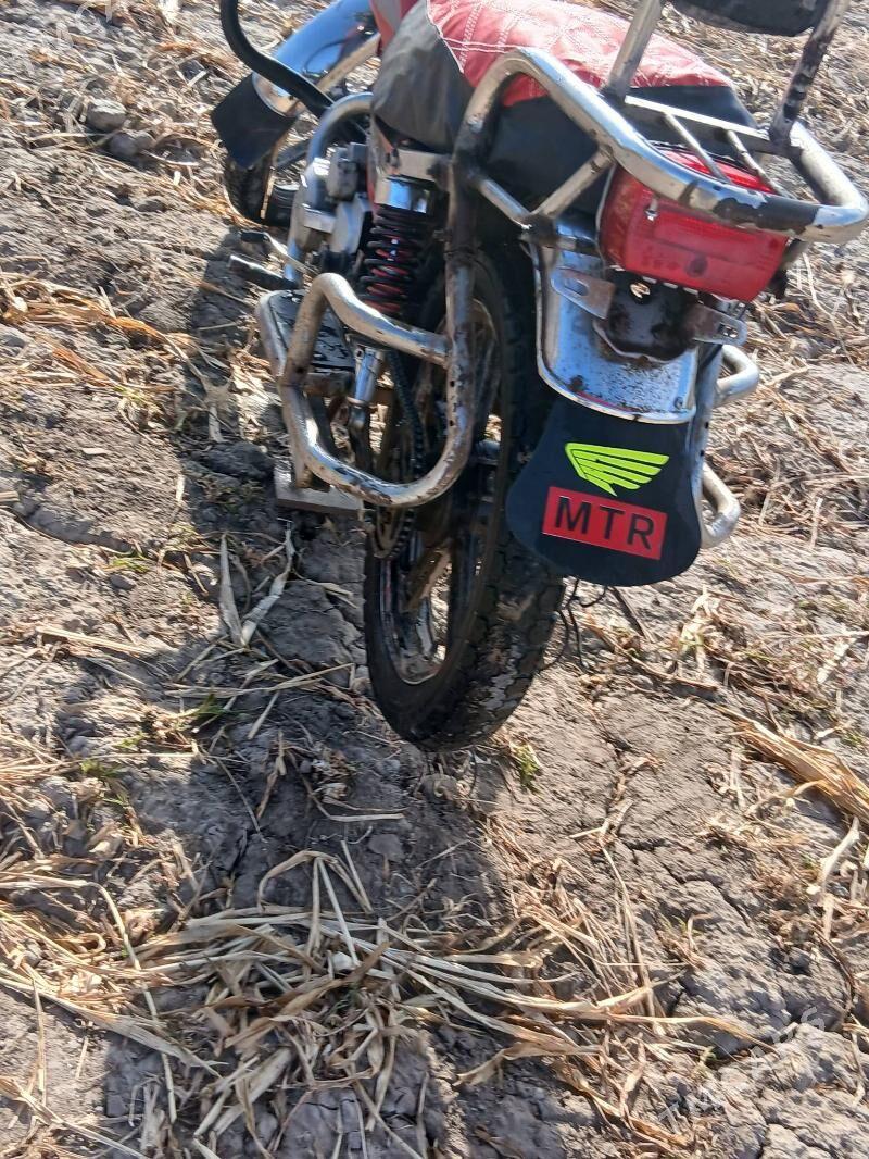 Fekon FK150-8G 2010 - 10 000 TMT - Гурбансолтан Едже - img 3