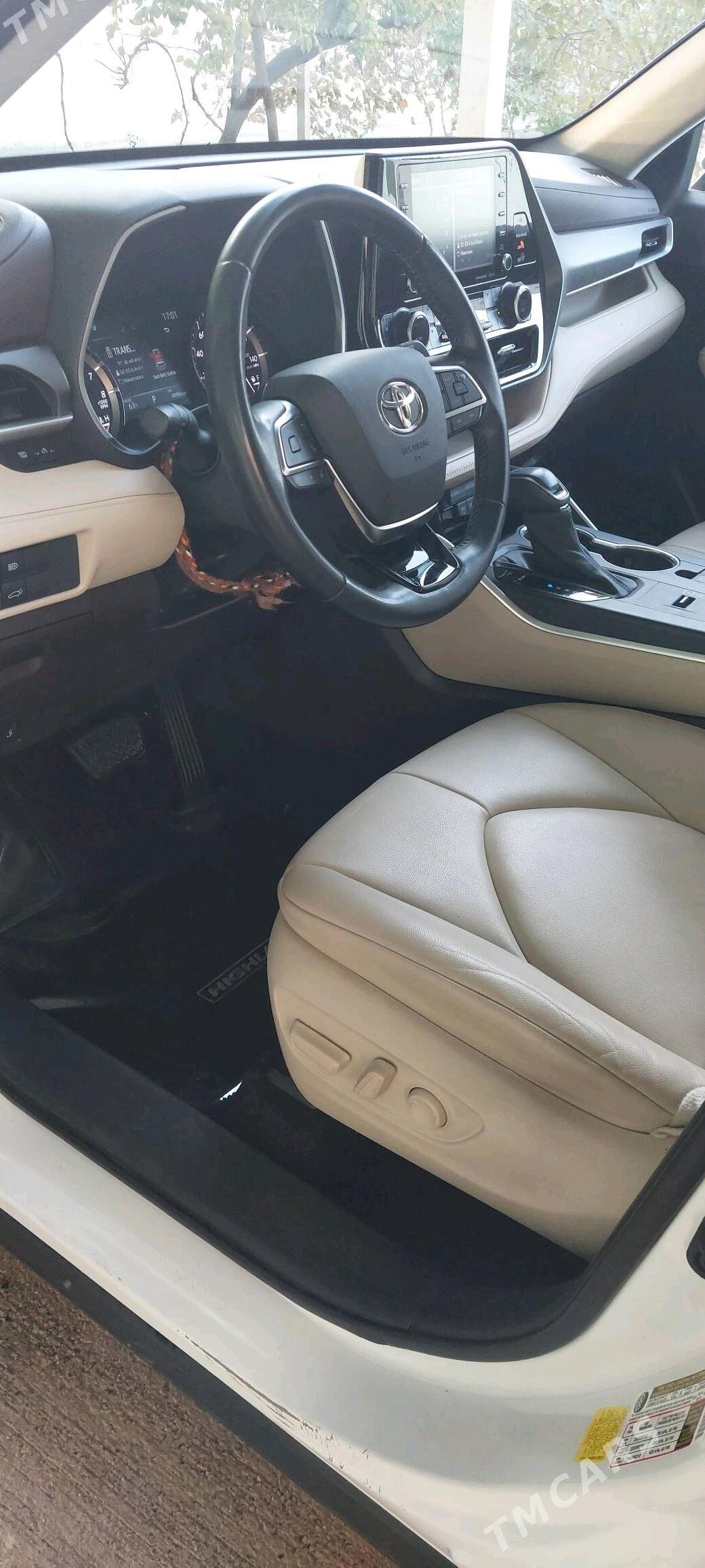 Toyota Highlander 2021 - 610 000 TMT - Кипджак - img 5