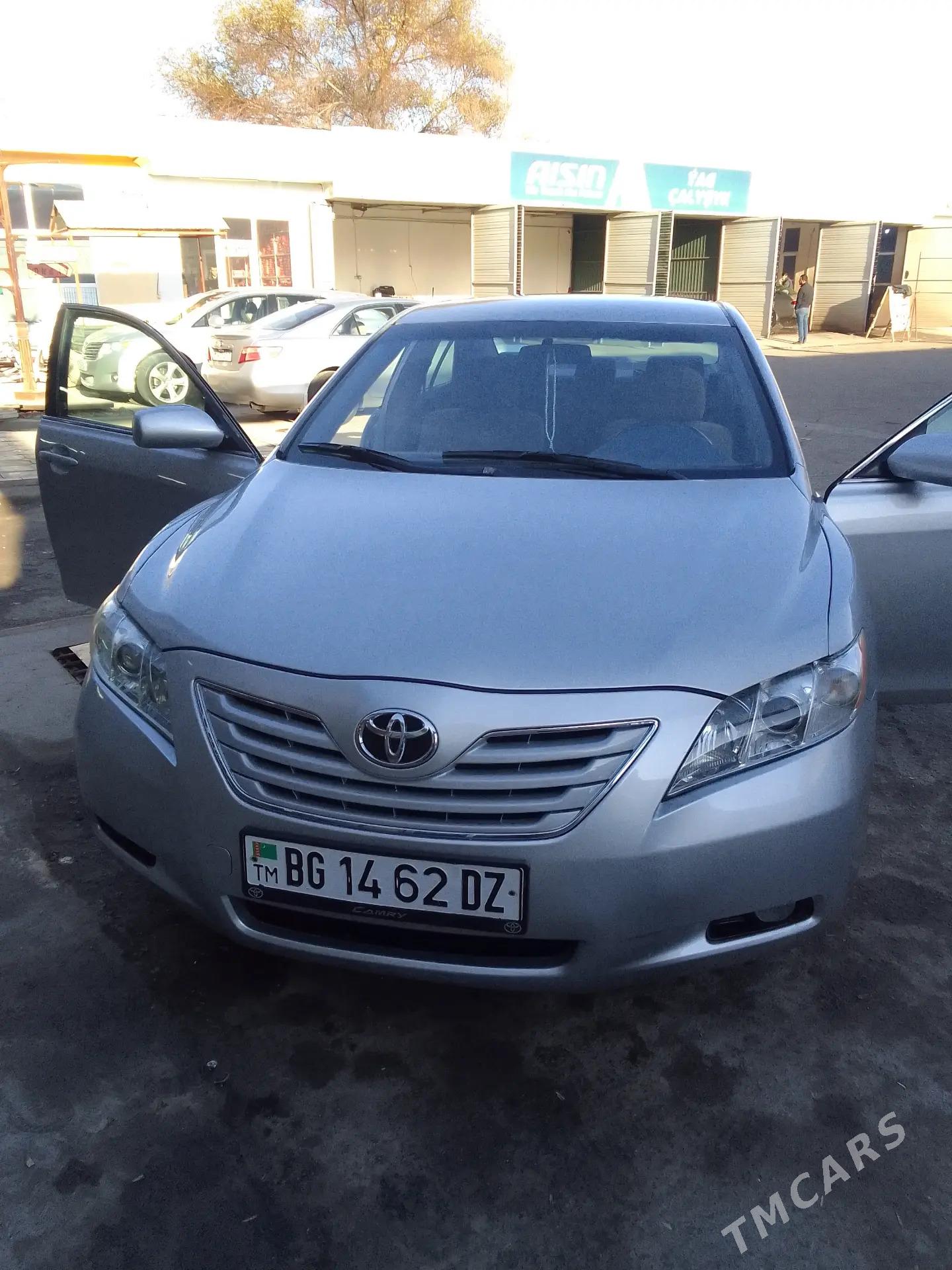 Toyota Camry 2009 - 180 000 TMT - Дашогуз - img 5