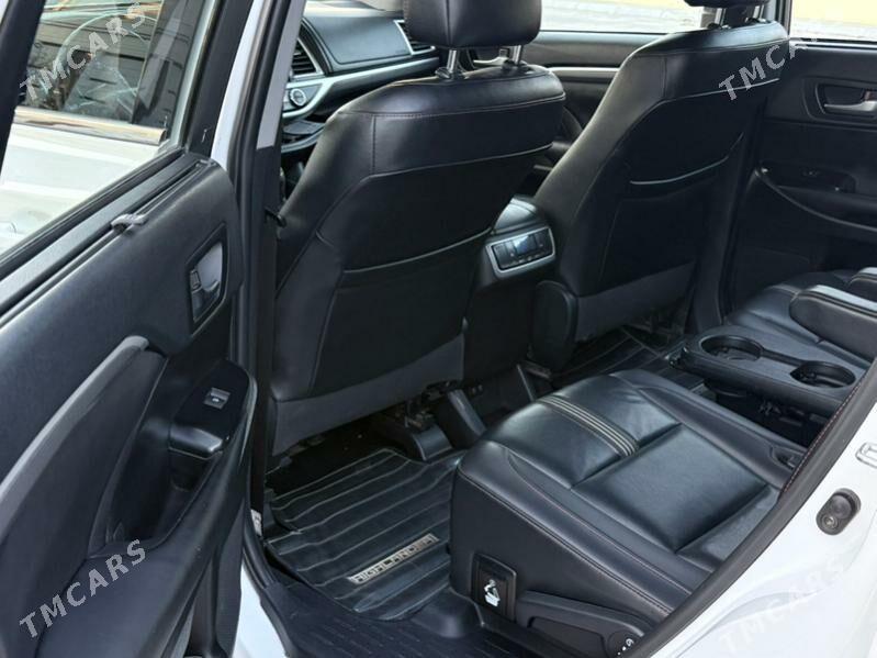 Toyota Highlander 2019 - 470 000 TMT - Aşgabat - img 10