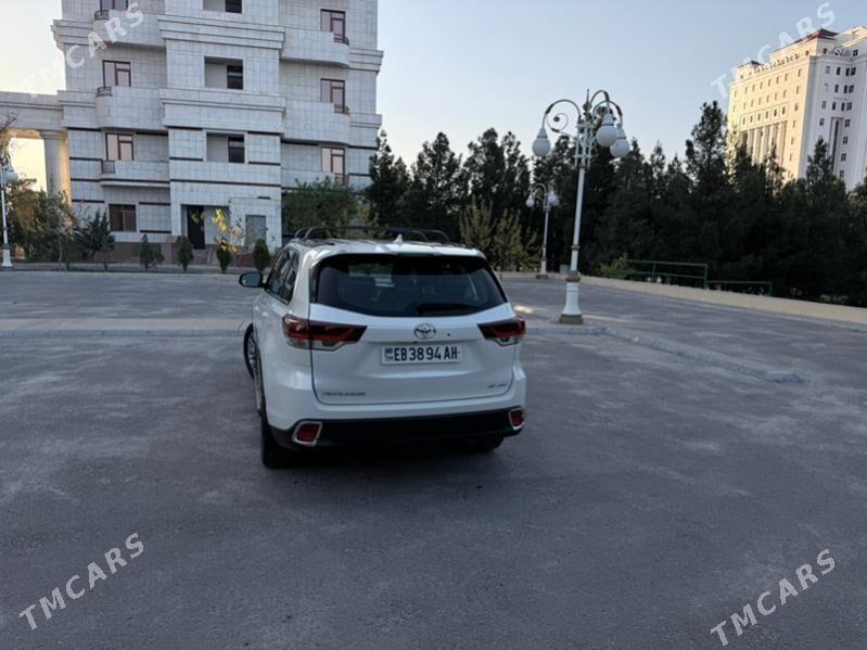 Toyota Highlander 2019 - 470 000 TMT - Aşgabat - img 7
