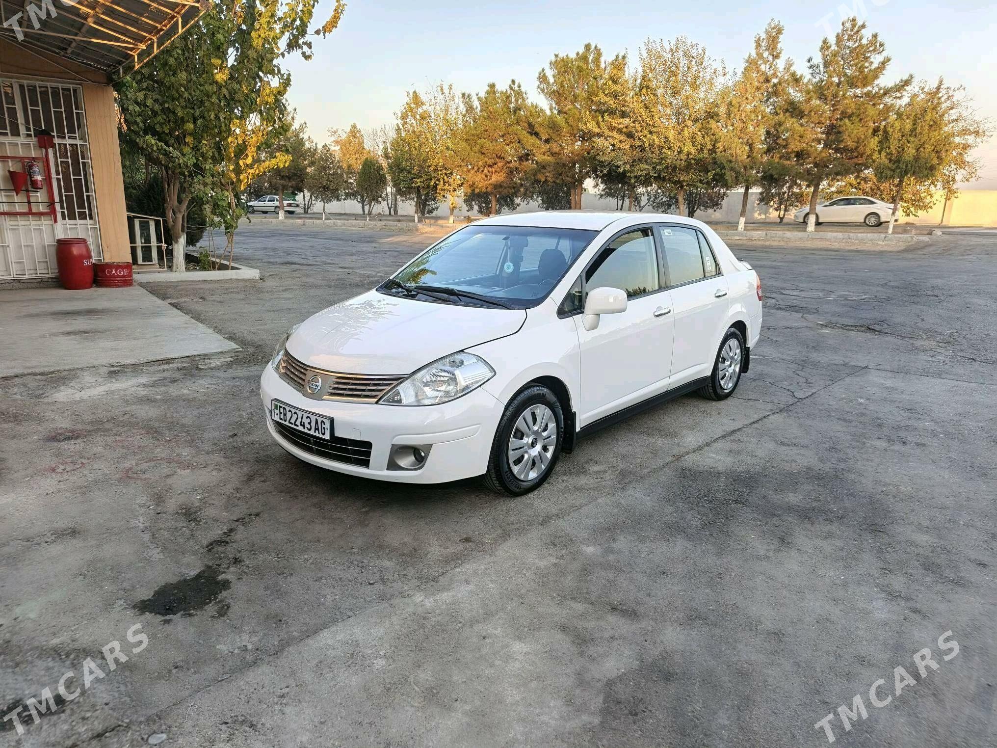 Nissan Versa 2010 - 133 000 TMT - Ашхабад - img 1