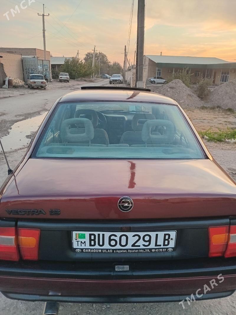 Opel Vectra 1992 - 36 000 TMT - Халач - img 3