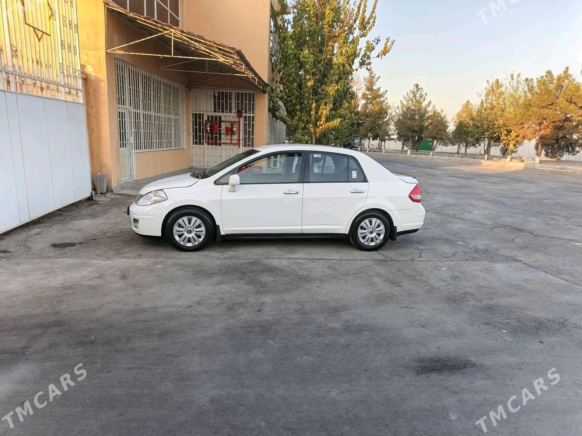 Nissan Versa 2010 - 133 000 TMT - Ашхабад - img 5