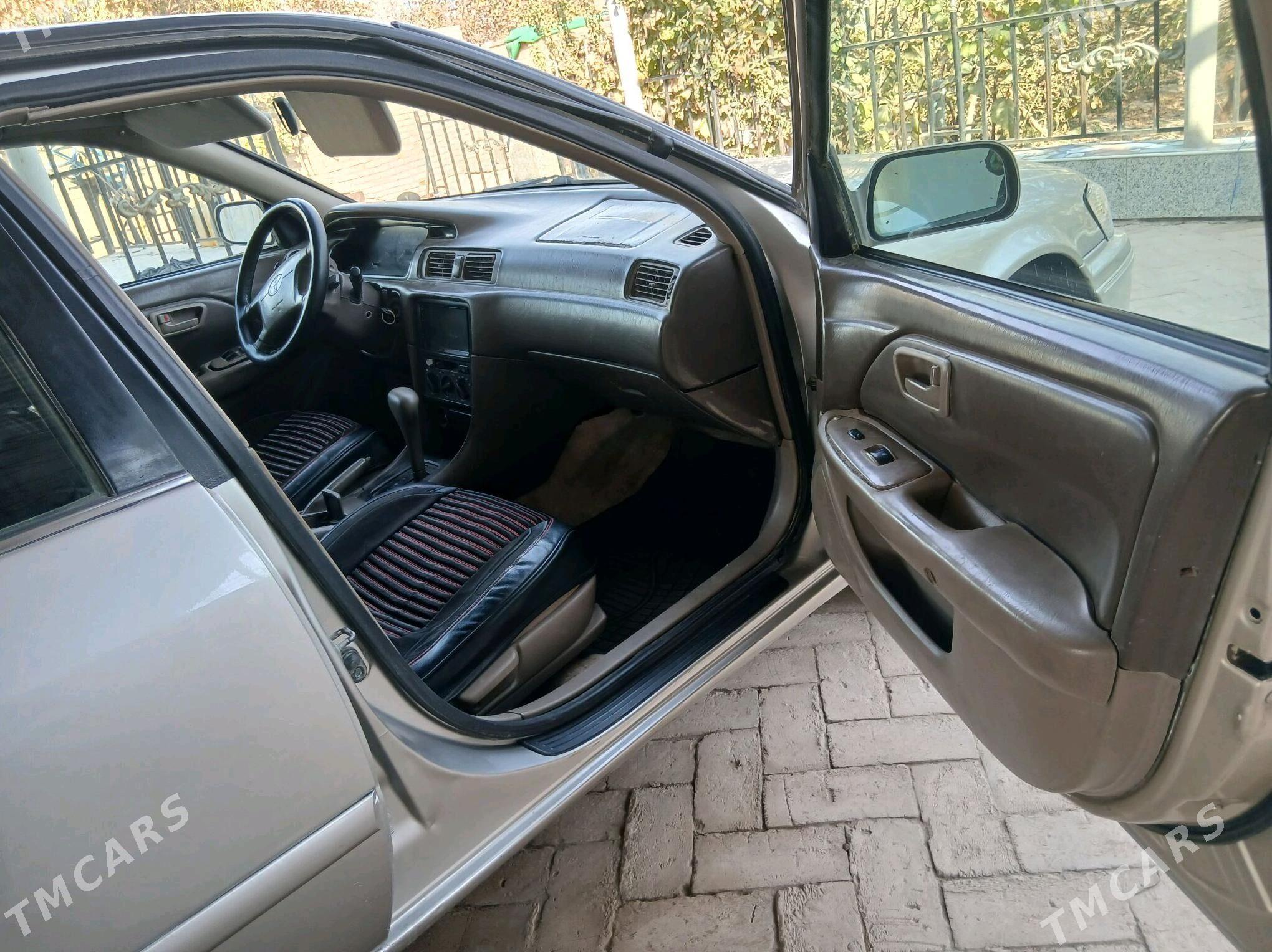 Toyota Camry 1999 - 120 000 TMT - Kerki - img 6