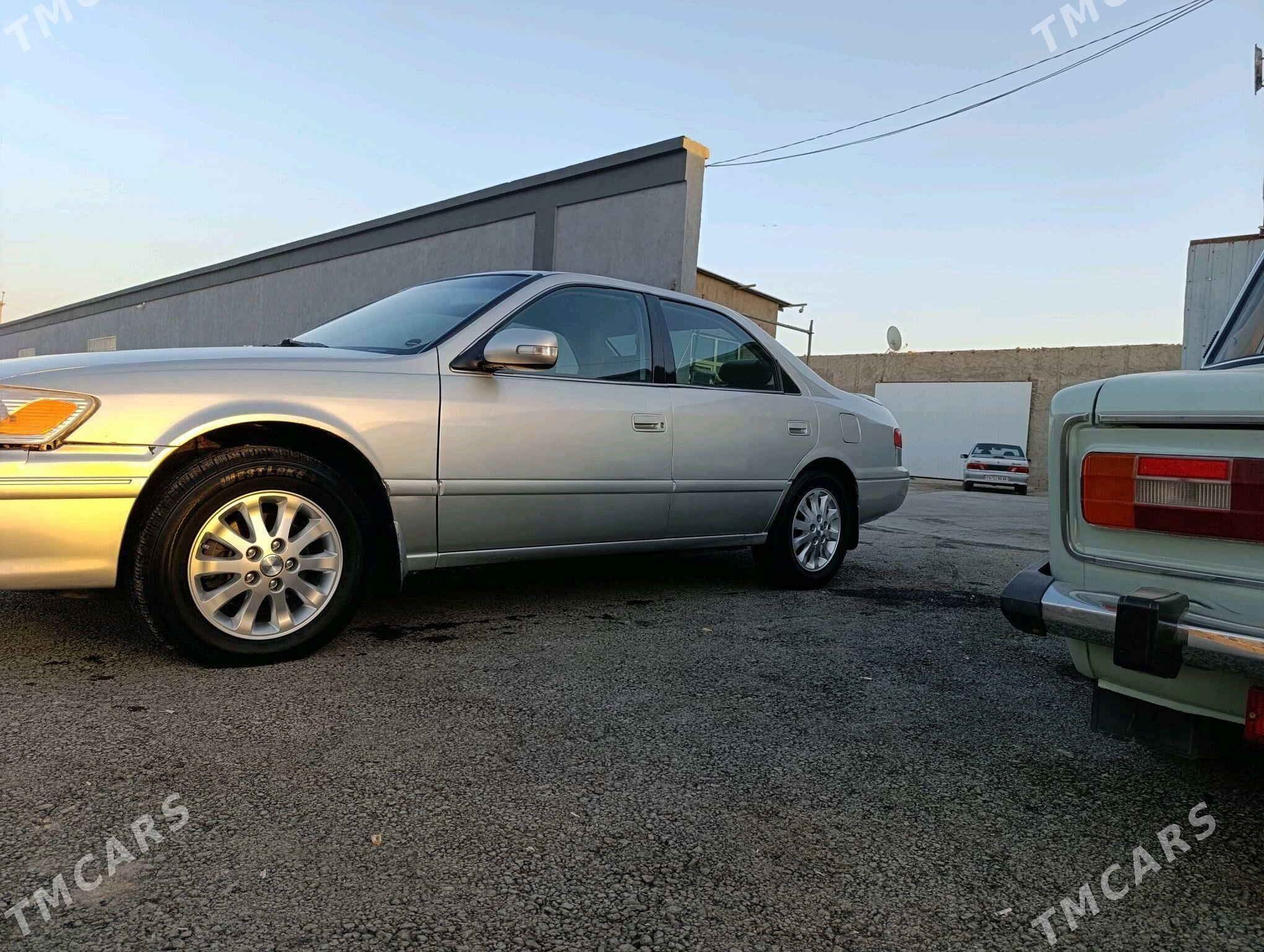 Toyota Camry 2000 - 145 000 TMT - Tejen - img 4