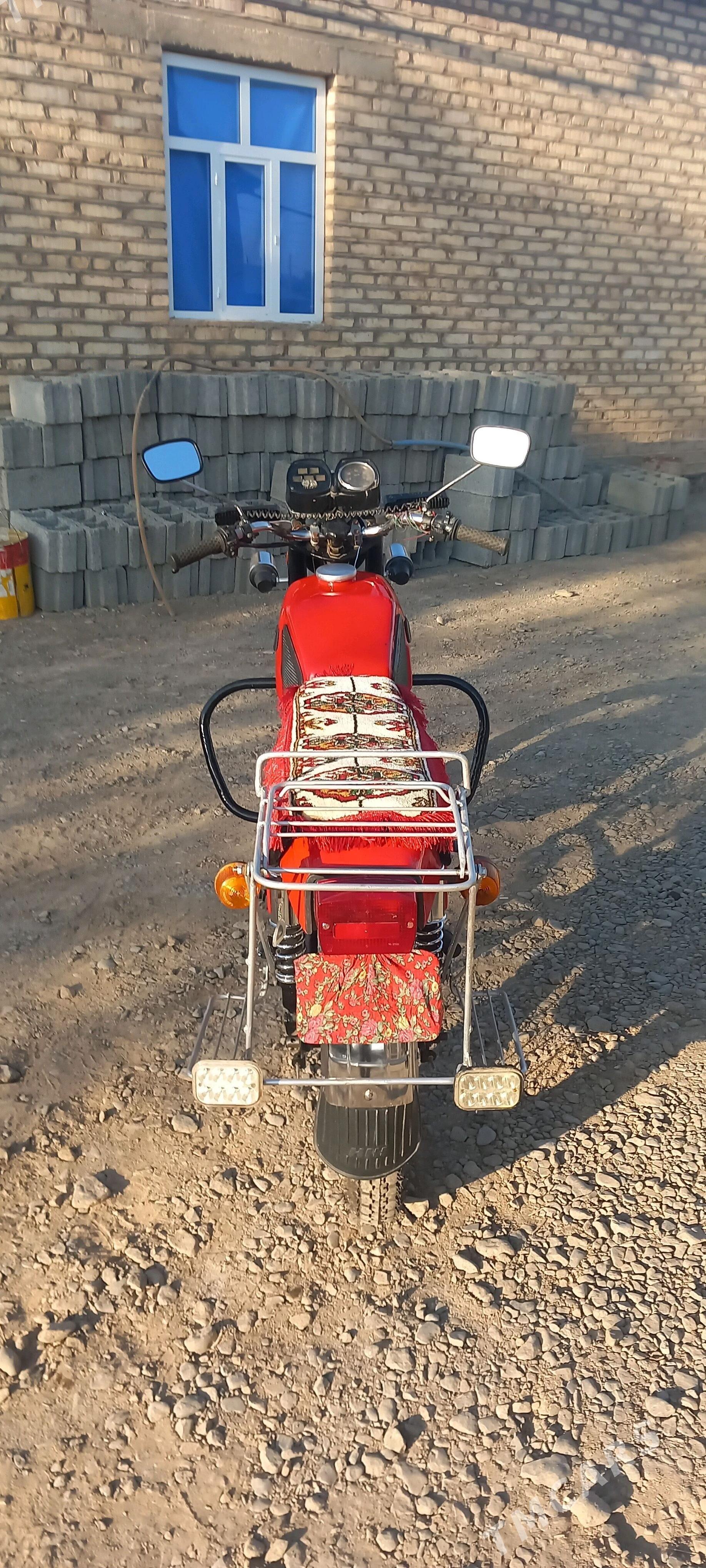 Iž Ýupiter 1995 - 9 000 TMT - Бабадайхан - img 1