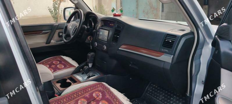 Mitsubishi Pajero 2007 - 190 000 TMT - Gurbansoltan Eje - img 6