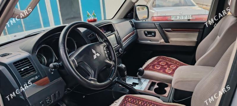 Mitsubishi Pajero 2007 - 190 000 TMT - Gurbansoltan Eje - img 5