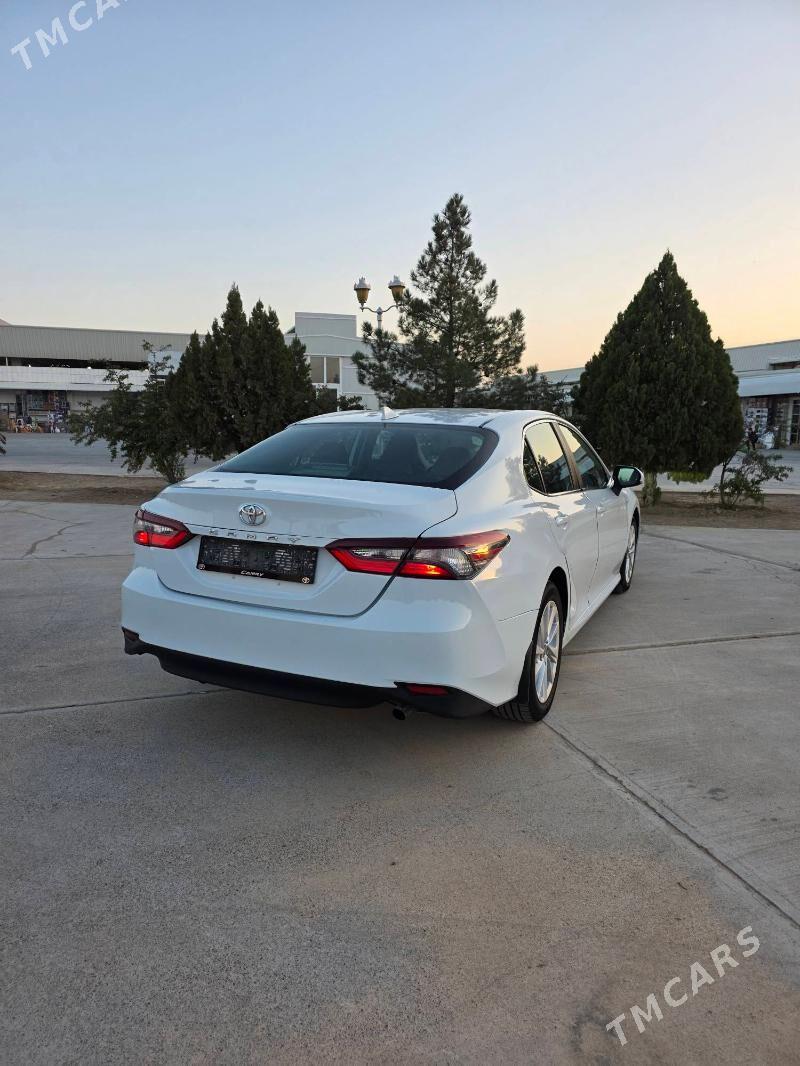 Toyota Camry 2022 - 280 000 TMT - Гуртли - img 4