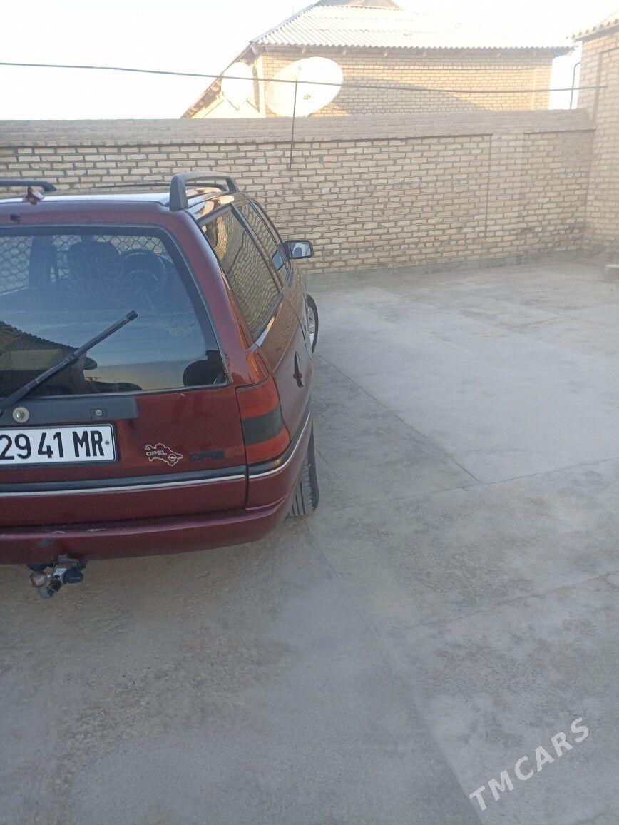 Opel Astra 1993 - 50 000 TMT - Мары - img 4