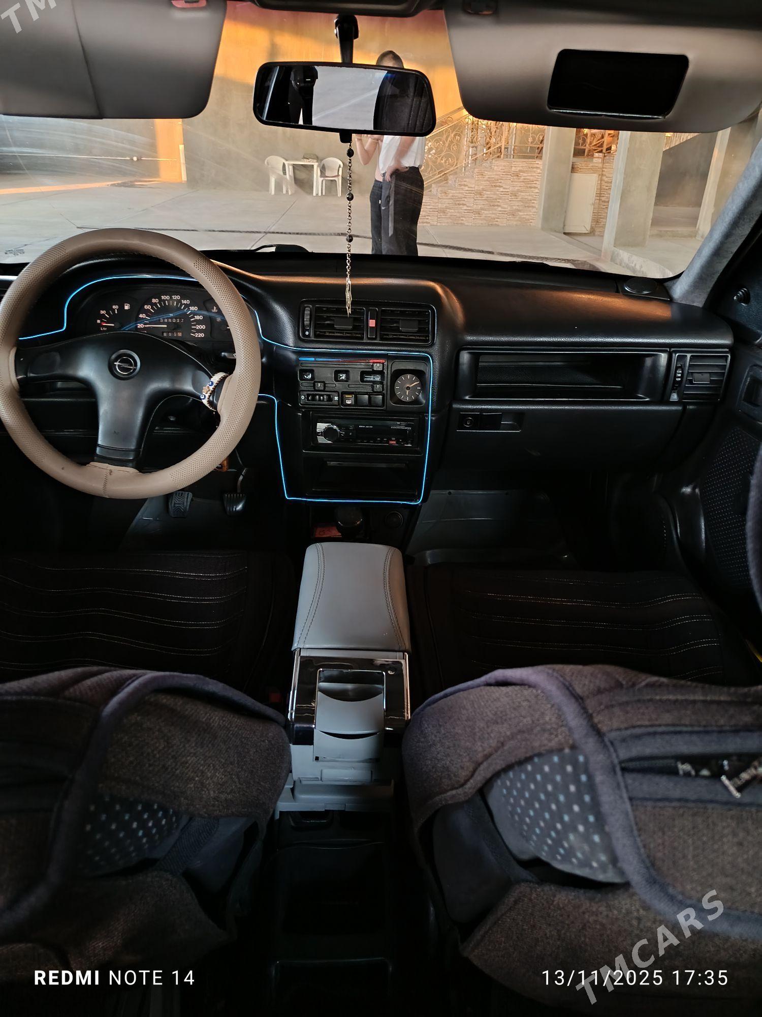 Opel Vectra 1993 - 36 000 TMT - Гызыларбат - img 5