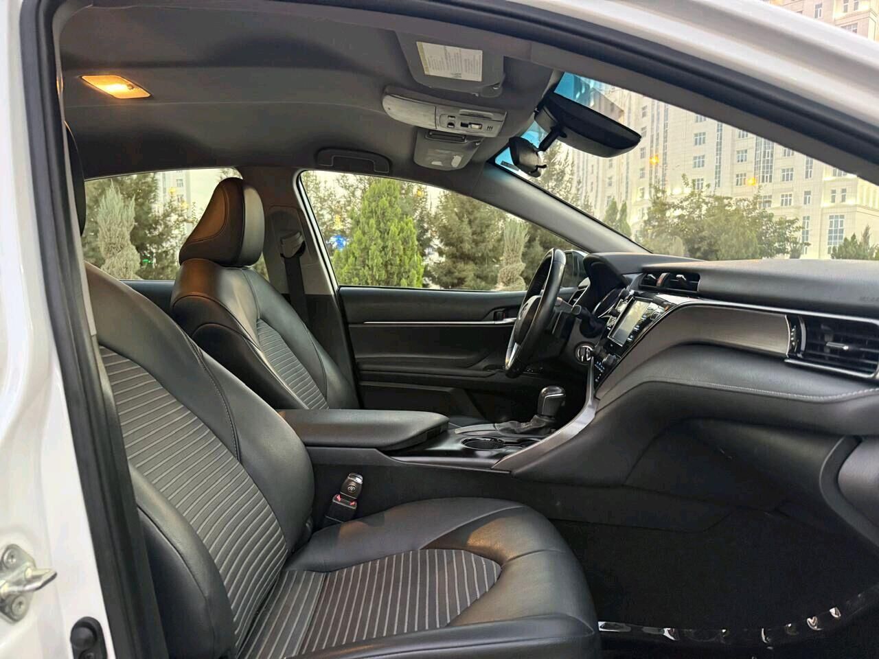 Toyota Highlander 2020 - 269 000 TMT - Aşgabat - img 9