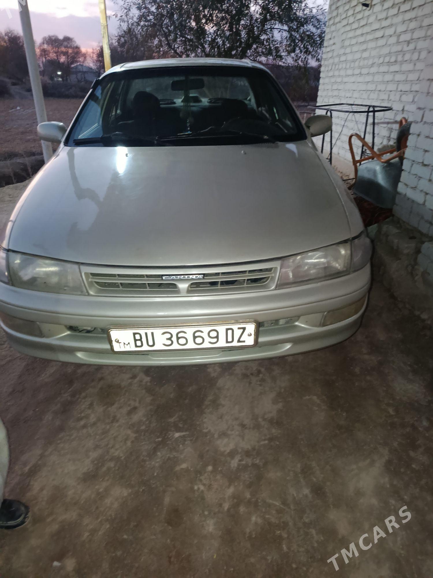 Toyota Carina 1994 - 65 000 TMT - Gubadag - img 1