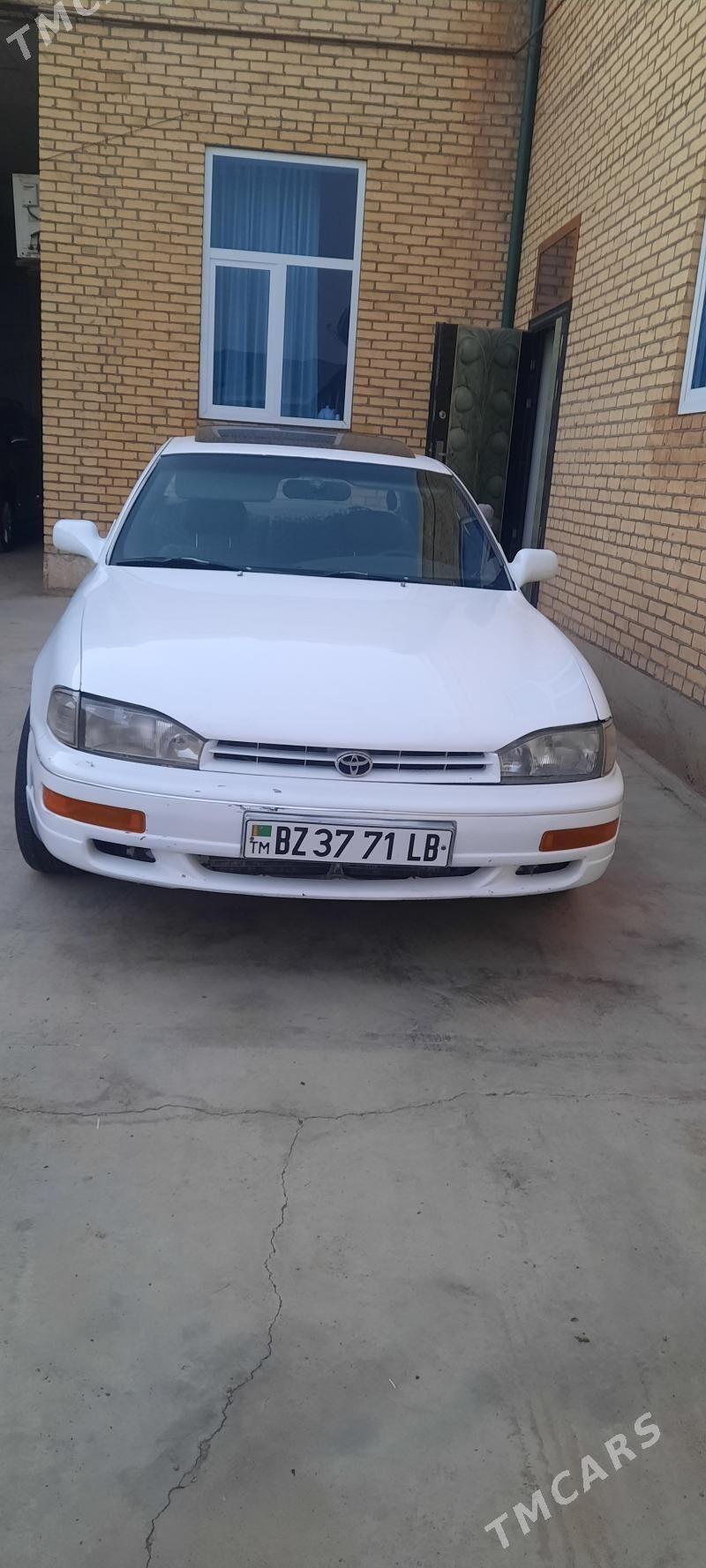 Toyota Camry 1993 - 88 000 TMT - Туркменабат - img 2