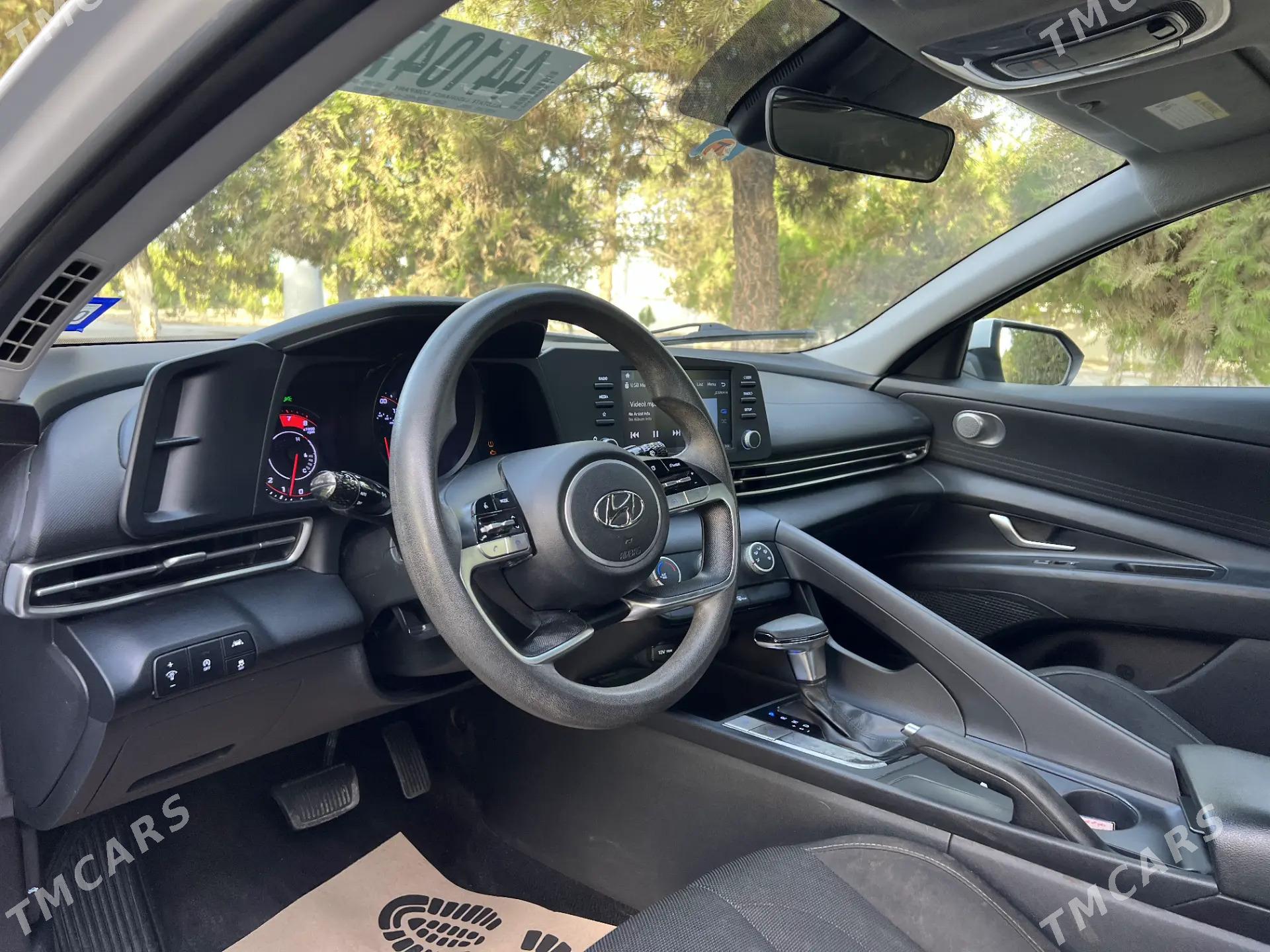 Hyundai Elantra 2021 - 235 000 TMT - Büzmeýin - img 6