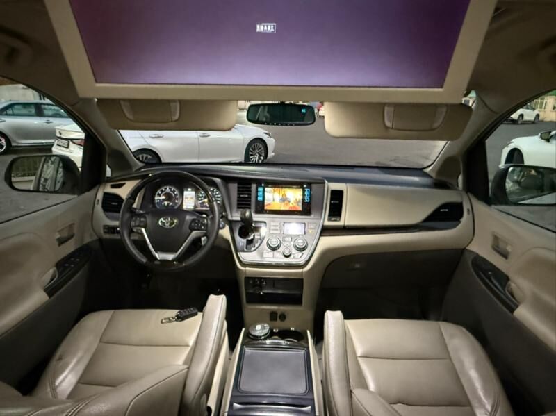 Toyota Sienna 2017 - 379 000 TMT - Aşgabat - img 8