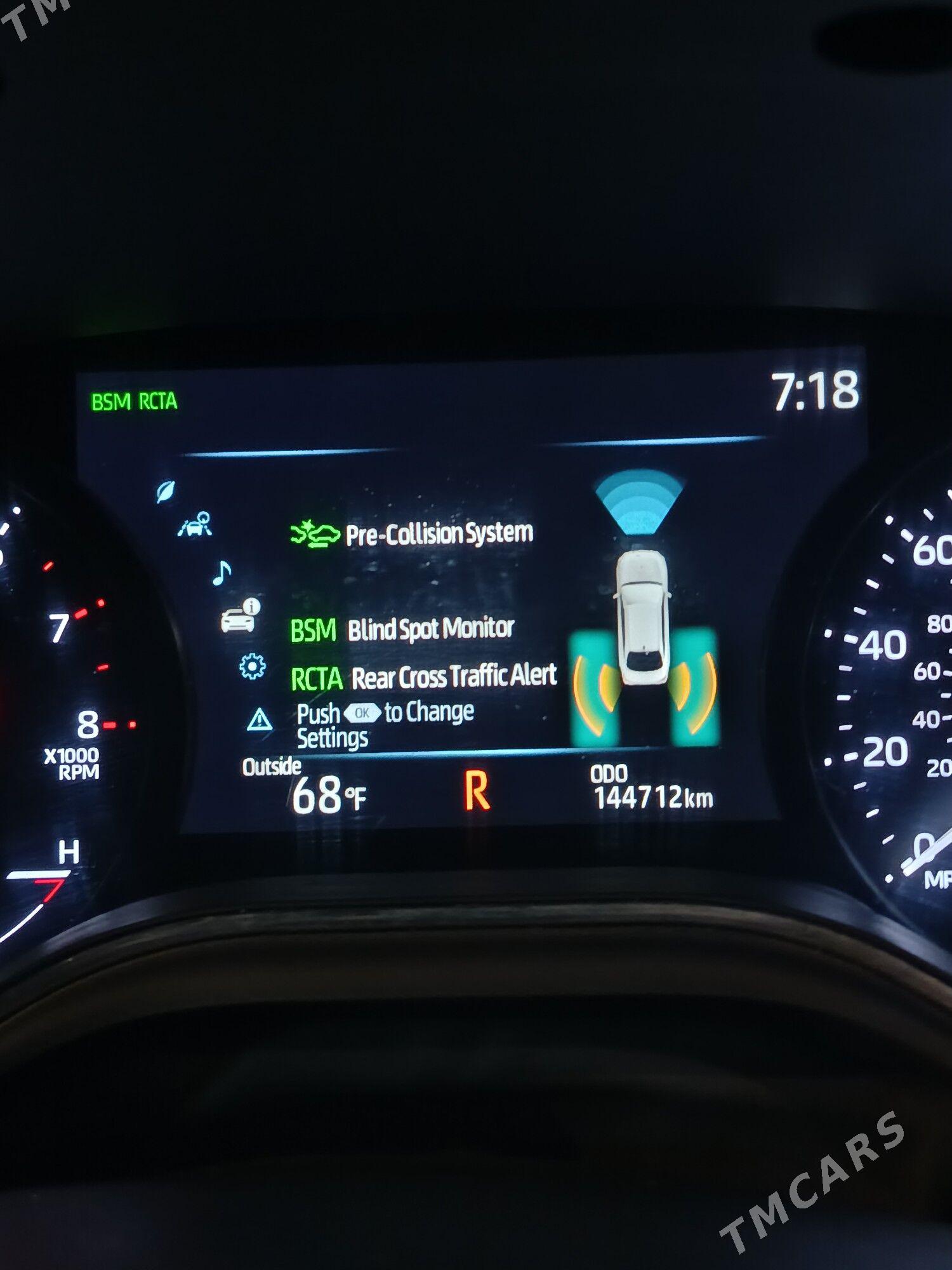 Toyota Avalon 2022 - 470 000 TMT - Aşgabat - img 6