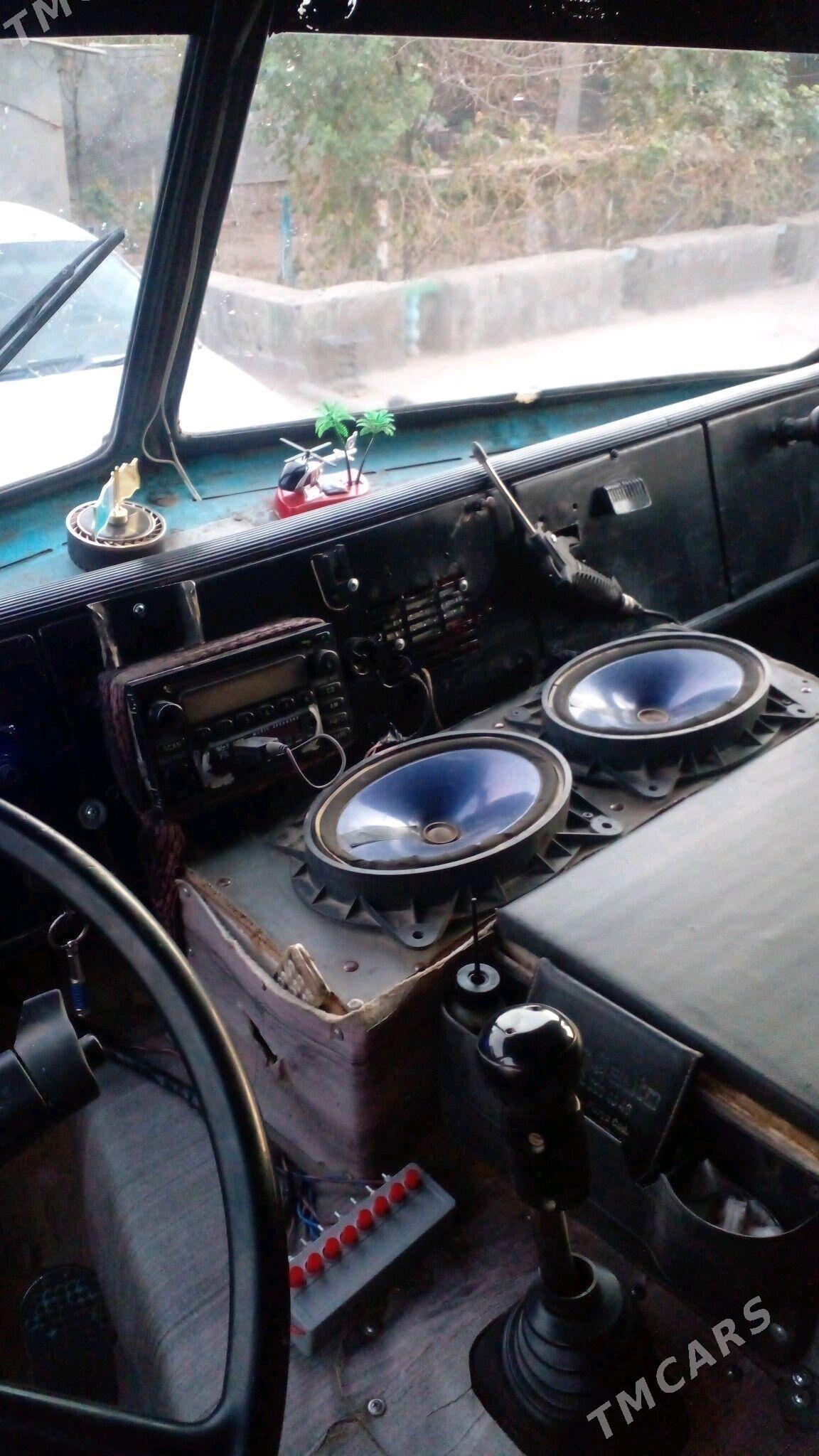 Maz Samosval 1980 - 145 000 TMT - Магданлы - img 6