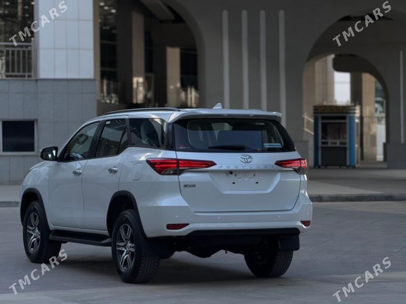 Toyota Fortuner 2025 - 600 000 TMT - Aşgabat - img 6