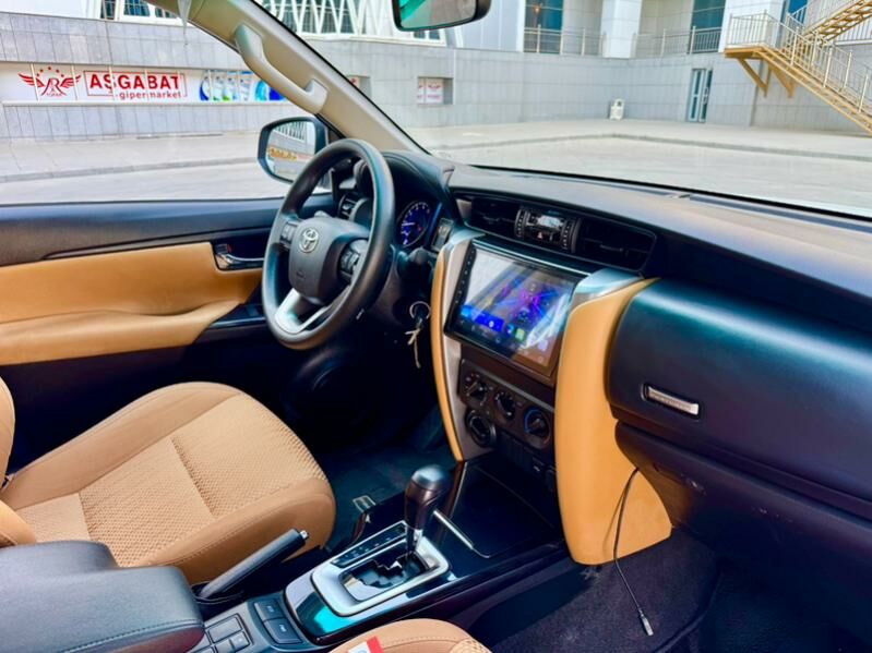Toyota Fortuner 2024 - 598 000 TMT - Aşgabat - img 4