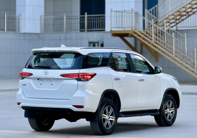 Toyota Fortuner 2024 - 598 000 TMT - Aşgabat - img 7