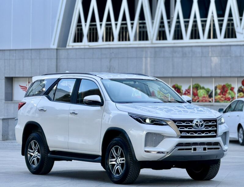 Toyota Fortuner 2024 - 598 000 TMT - Aşgabat - img 1