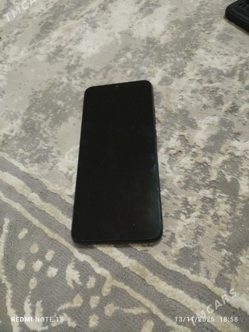 poco c40 - Mary - img 1