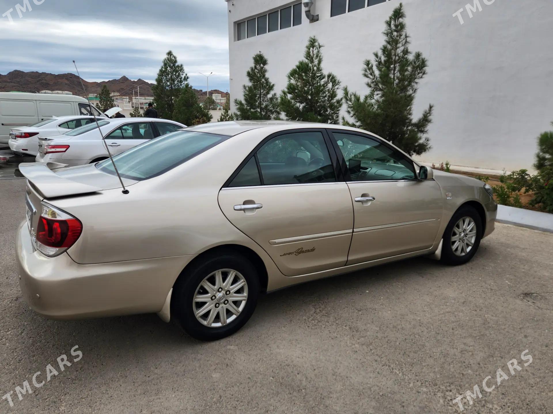 Toyota Camry 2002 - 200 000 TMT - Саят - img 7