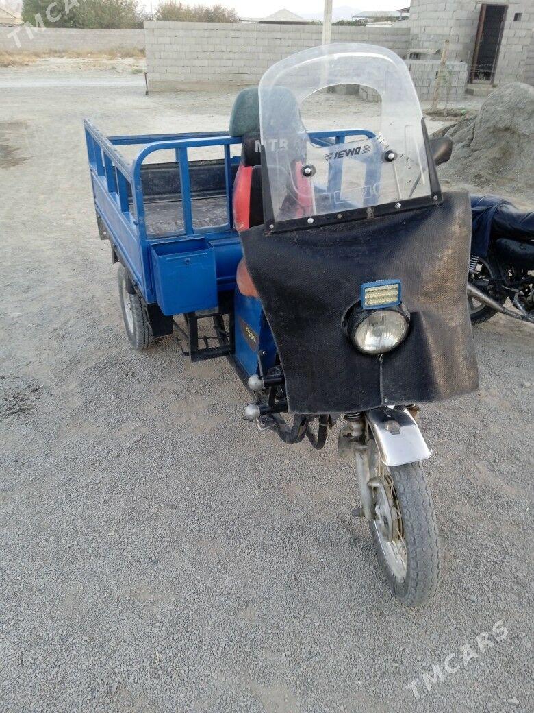 Fekon FK200-14G 2011 - 15 000 TMT - Бахарден - img 4