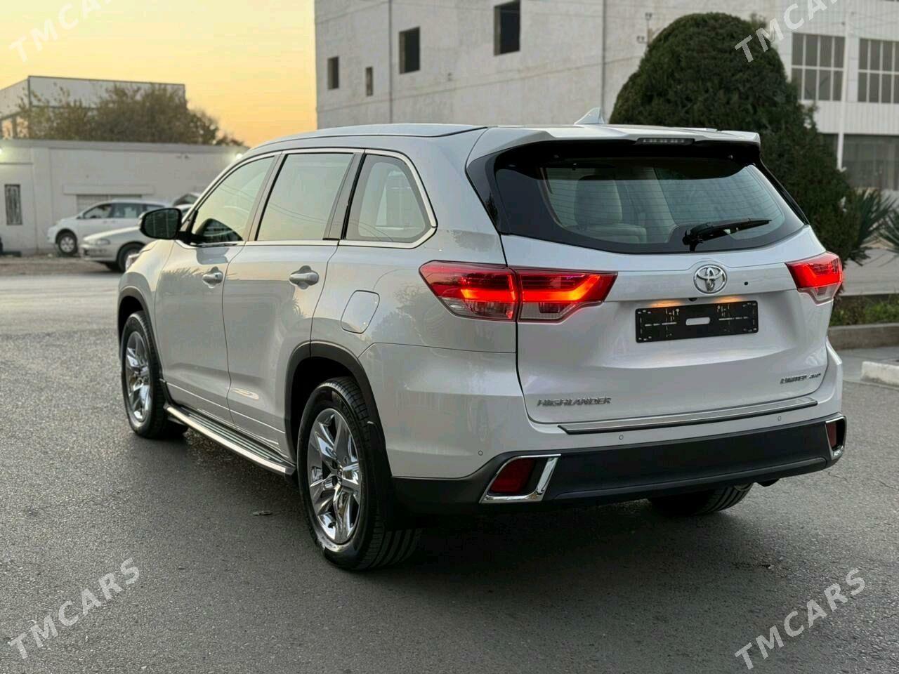Toyota Highlander 2018 - 480 000 TMT - Mary - img 4