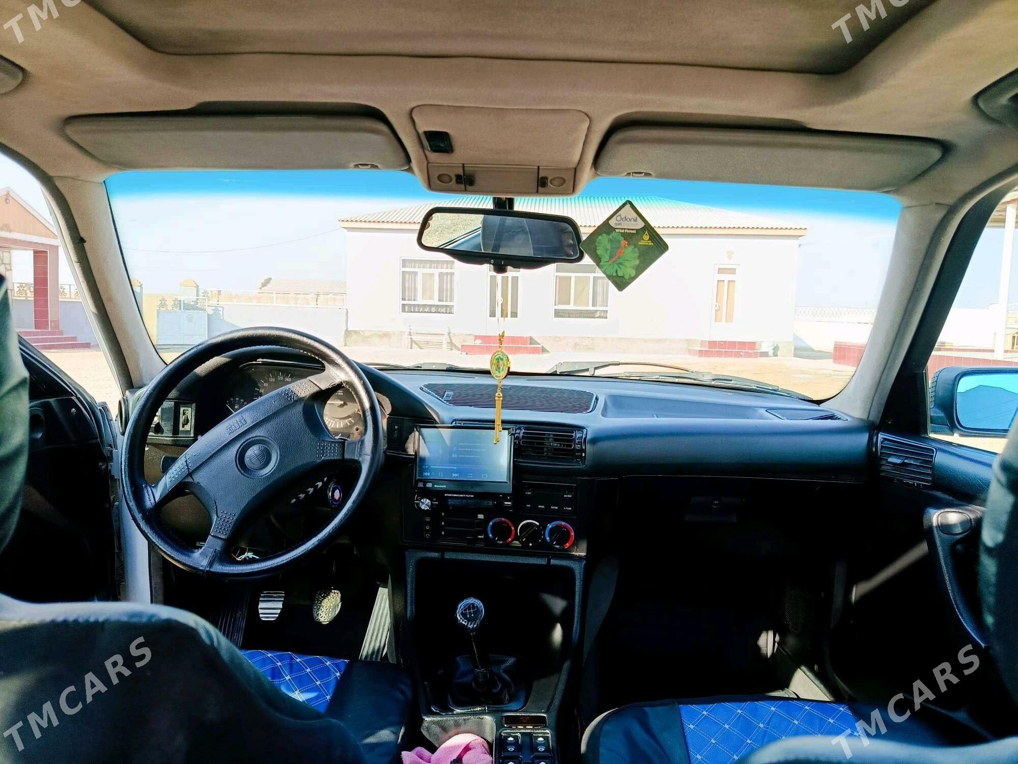 BMW F11 1992 - 55 000 TMT - Esenguly - img 3