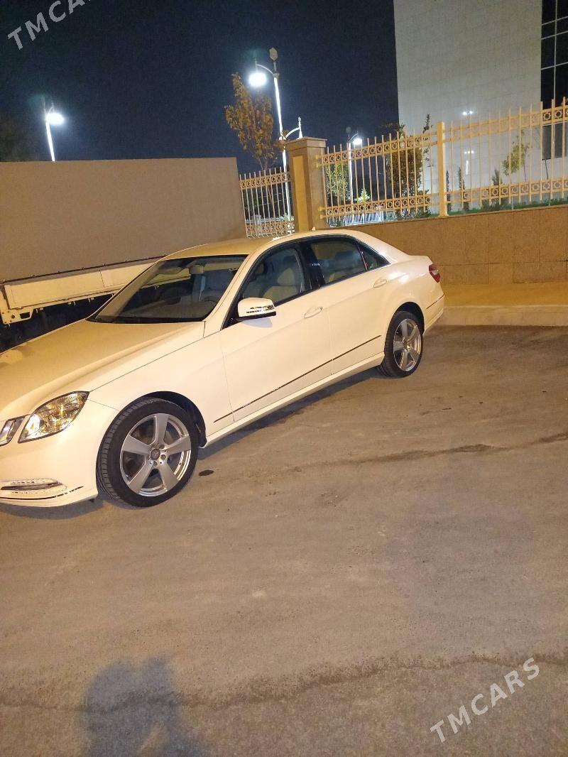 Mercedes-Benz E350 2011 - 305 000 TMT - Кëши - img 5