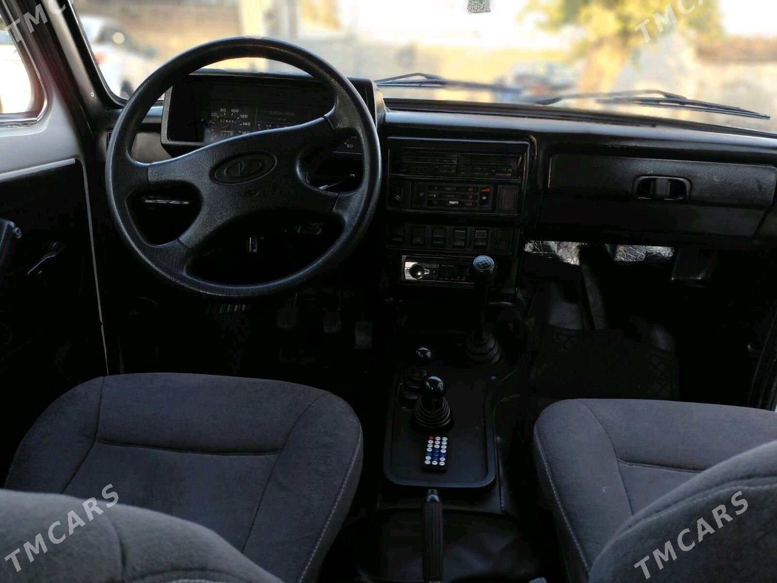 Lada Niva 2006 - 58 000 TMT - Гёкдепе - img 6