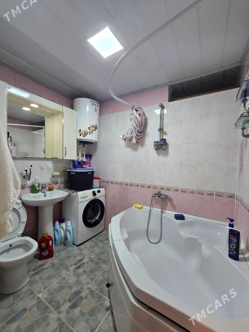 6 mkr 2 komnat - 6 мкр - img 7